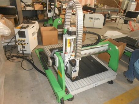 Настольный фрезерный станок с ЧПУ WoodTec MH 6090