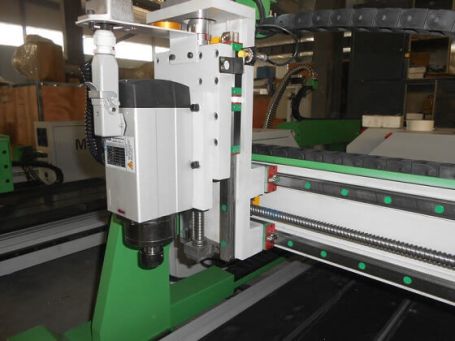 Настольный фрезерный станок с ЧПУ WoodTec MH 6090