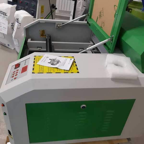 Лазерно-гравировальный станок с ЧПУ WoodTec WL 4040 M2 50W ECO