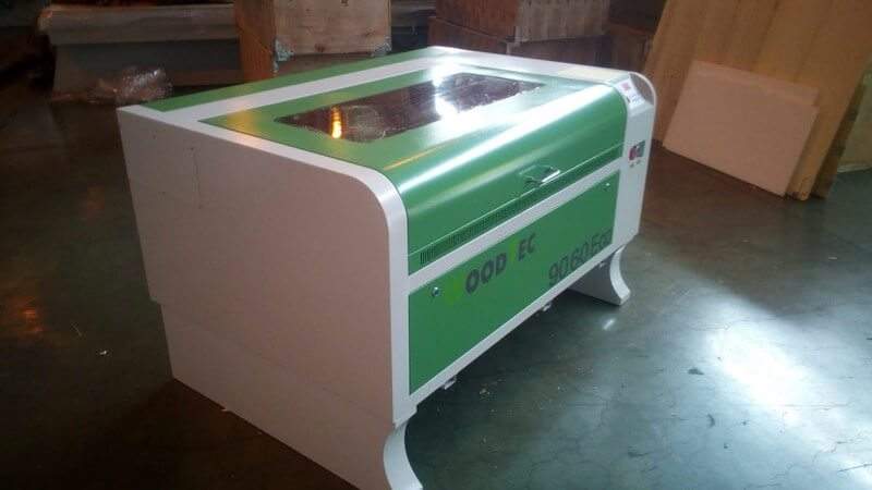 Лазерно-гравировальный станок с ЧПУ WoodTec WL 9060 M2 100W ECO